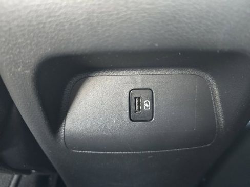 Used 2024 Nissan Sentra SV image 26