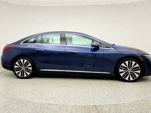 Used 2024 Mercedes-Benz EQE 350+ 4MATIC Sedan w/ Driver Assistance Package image 4