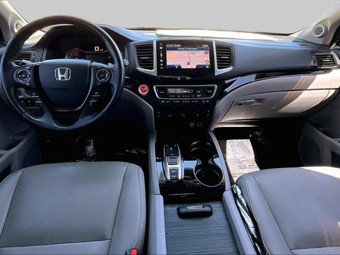 Used 2016 Honda Pilot Elite image 14