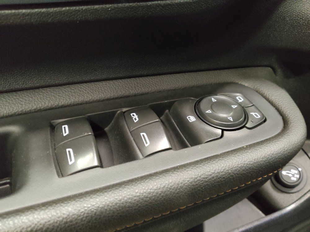 Used 2020 GMC Terrain SLT w/ Preferred Package AWD/4WD image 27