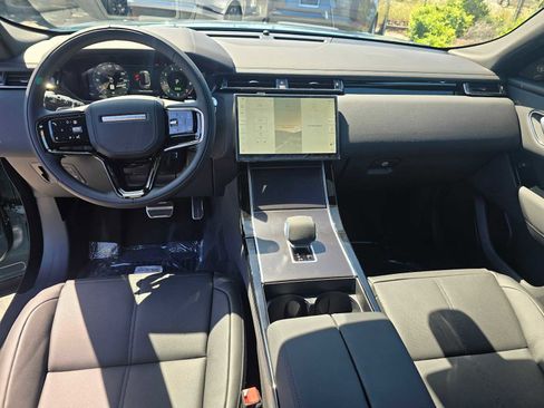 New 2026 Land Rover Range Rover Velar Dynamic SE AWD/4WD image 22