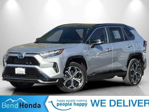 Used 2023 Toyota RAV4 XSE AWD/4WD image 1
