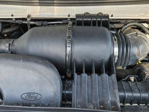 Used 2014 Ford E-350 and Econoline 350 XLT RWD image 20