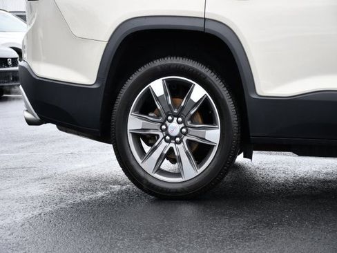 Used 2017 GMC Acadia SLT AWD/4WD image 10