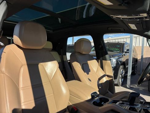 Used 2021 Porsche Cayenne image 18