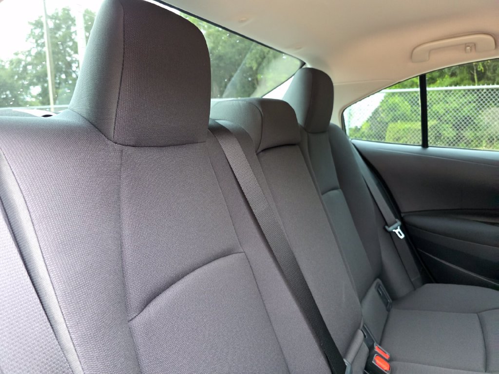 Used 2026 Toyota Corolla LE FWD image 18