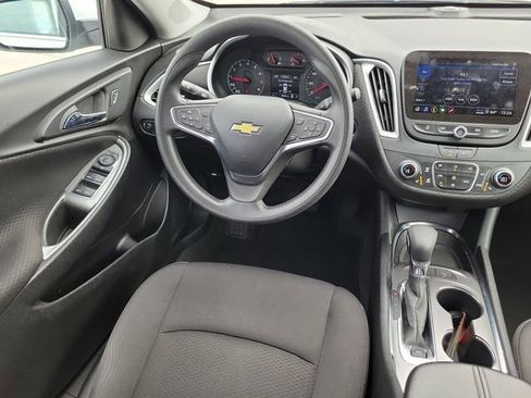 Used 2024 Chevrolet Malibu LT FWD image 13