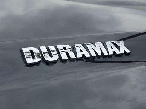 Used 2024 Chevrolet Silverado 1500 LT w/ Convenience Package II image 7