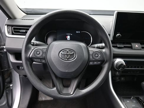 Certified 2025 Toyota RAV4 LE AWD/4WD image 15