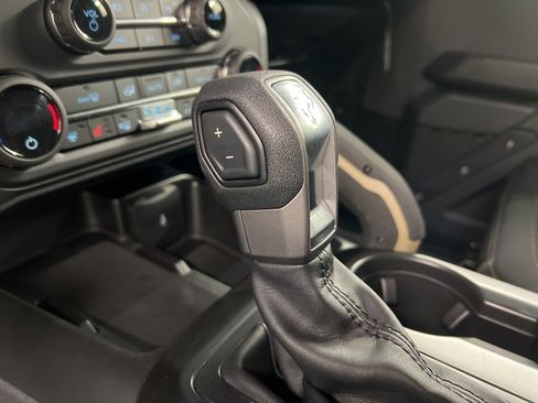 New 2026 Ford Bronco Badlands image 15