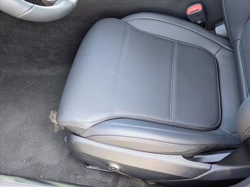 Certified 2025 Mercedes-Benz C 300 4MATIC Sedan image 4