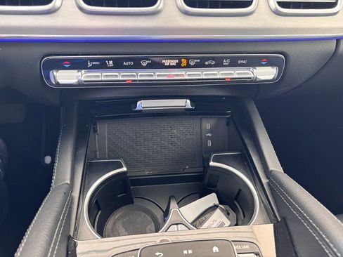 Used 2025 Mercedes-Benz GLE 350 4MATIC image 25