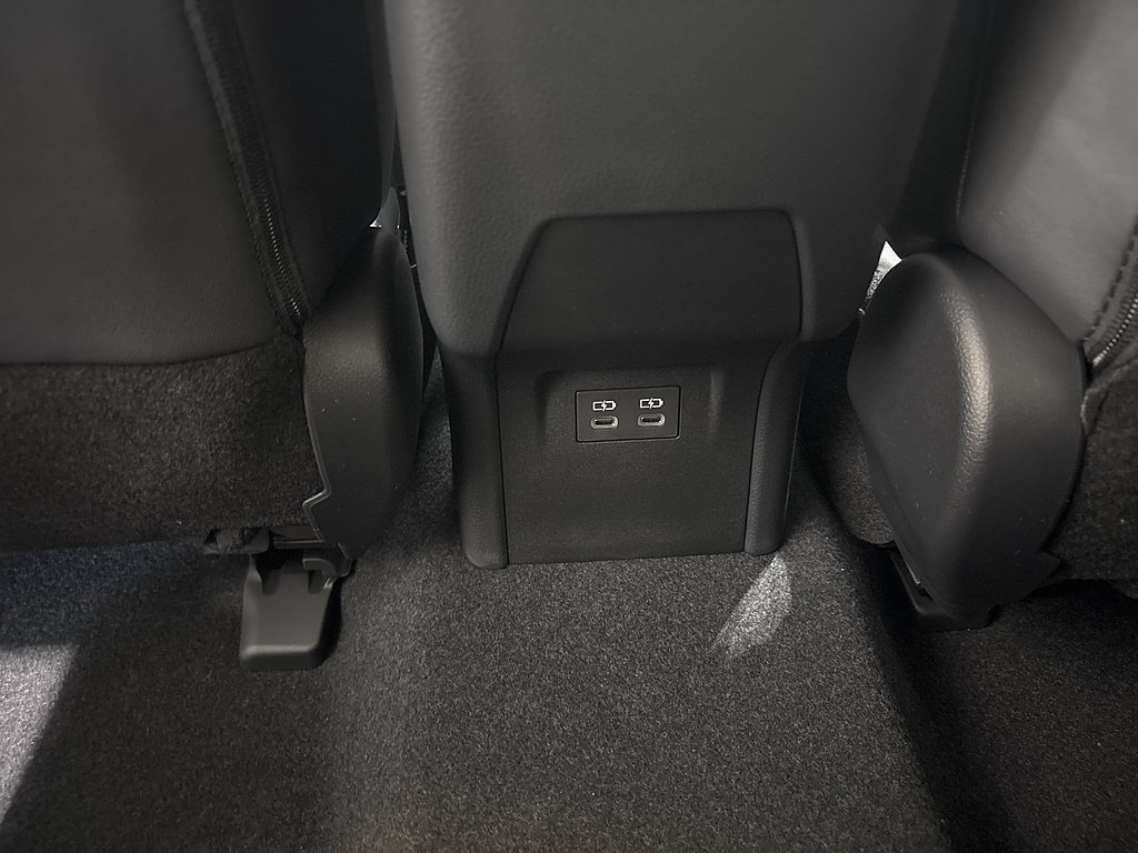 New 2027 Toyota Prius AWD image 16