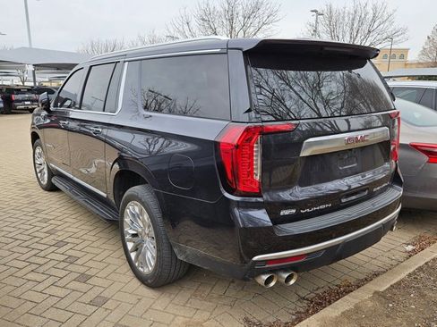 Used 2023 GMC Yukon XL Denali image 11