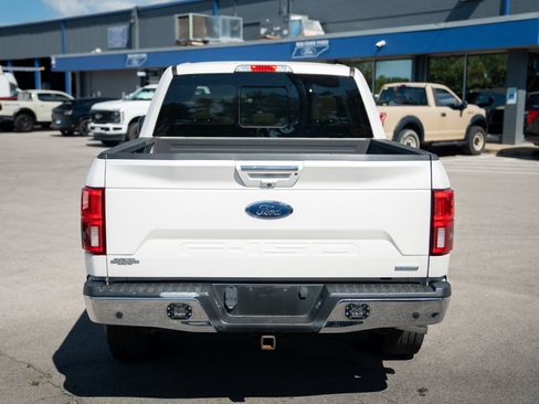 Used 2018 Ford F150 Lariat w/ Equipment Group 502A Luxury AWD/4WD image 6