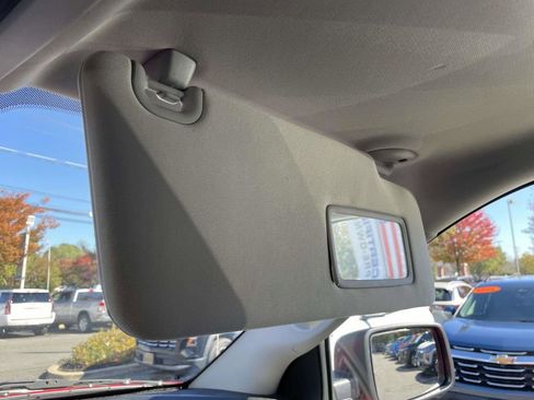 Used 2019 RAM 1500 Express image 31