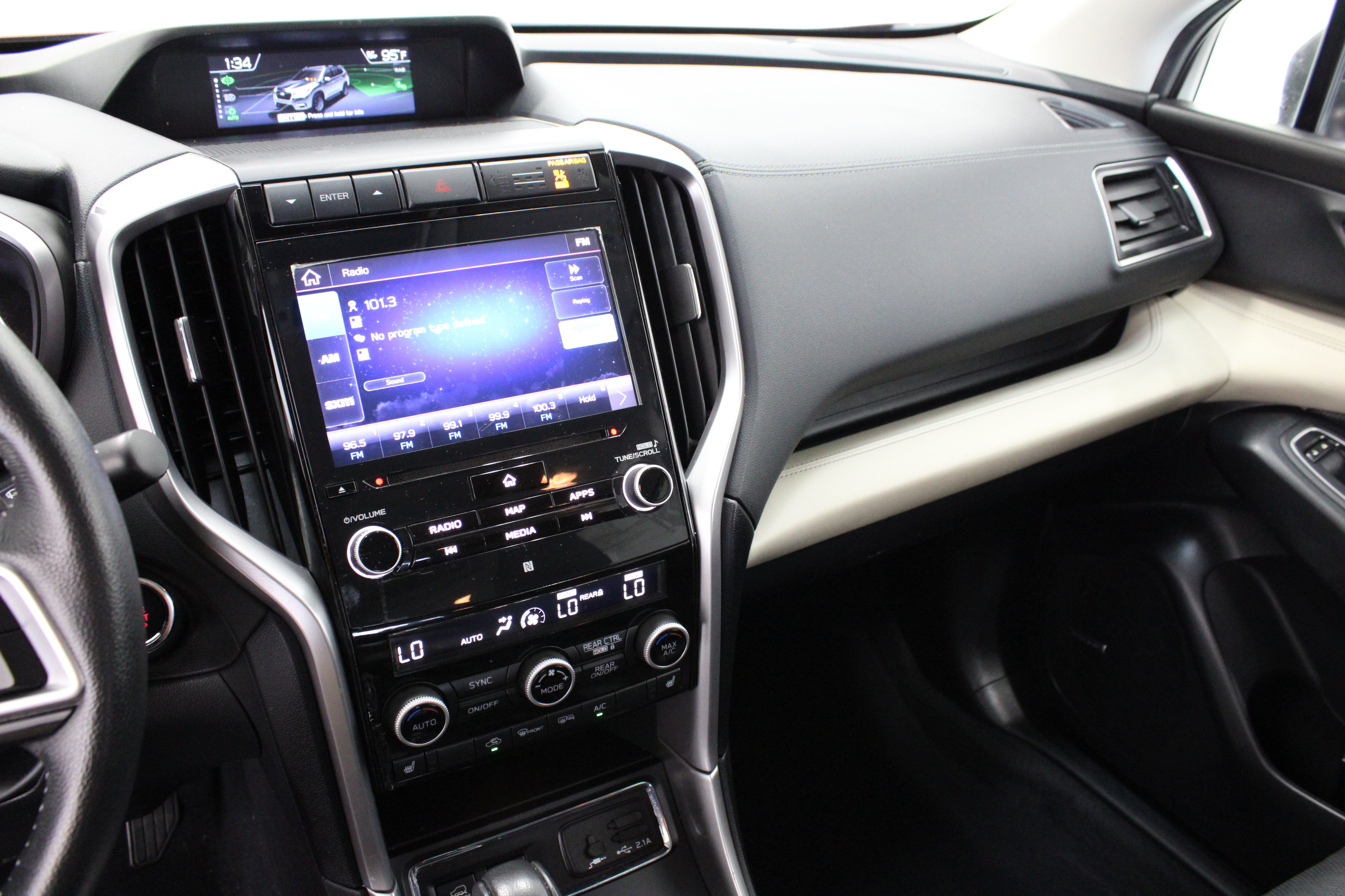 Used 2021 Subaru Ascent Limited w/ Technology Package AWD/4WD image 16