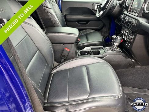 Used 2018 Jeep Wrangler Unlimited Sahara image 22