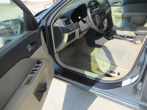 Used 2012 Ford Fusion SE FWD image 9