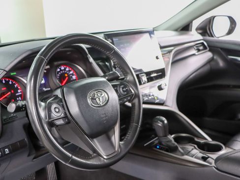 Used 2024 Toyota Camry XSE FWD image 22
