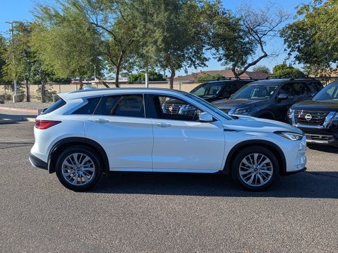 Certified 2024 INFINITI QX50 Luxe image 7