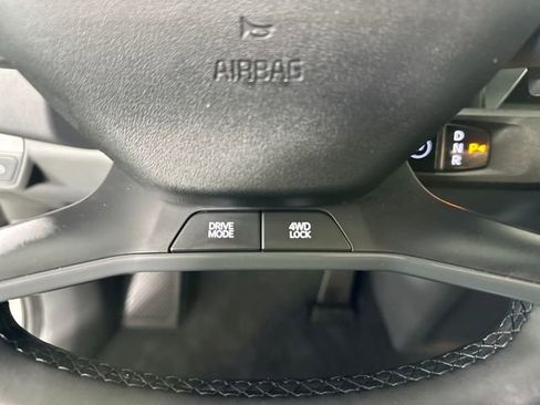 Used 2024 Kia EV9 Land image 17