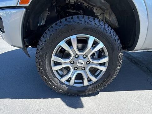 Used 2023 Ford Ranger Lariat w/ Technology Package AWD/4WD image 10