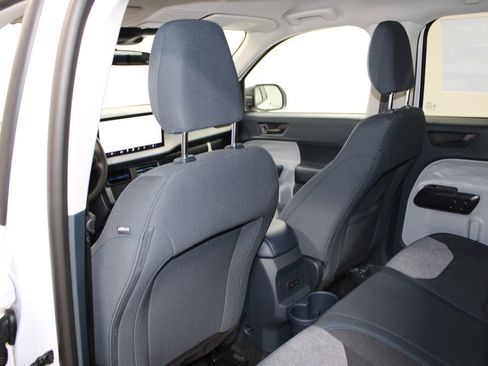 New 2026 Ford Maverick XLT image 22