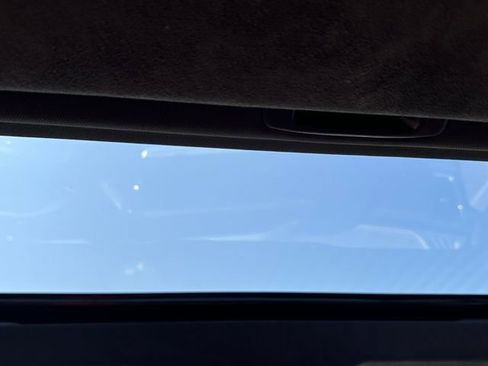 Used 2024 GMC Sierra 3500 Denali Ultimate image 12