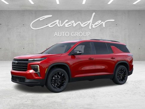 New 2026 Chevrolet Traverse LT image 2