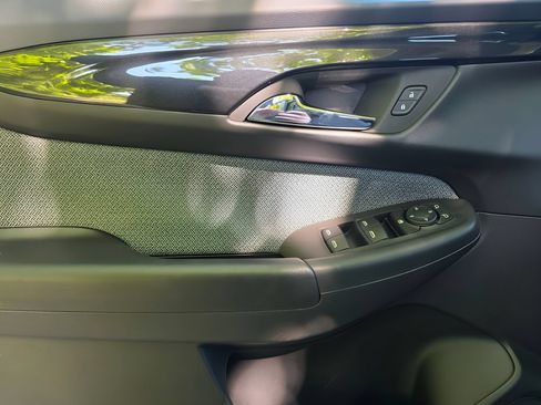 New 2026 Chevrolet TrailBlazer LT w/ LT Cold Weather Package FWD image 12