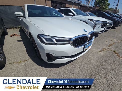 Used 2023 BMW 530e RWD image 6