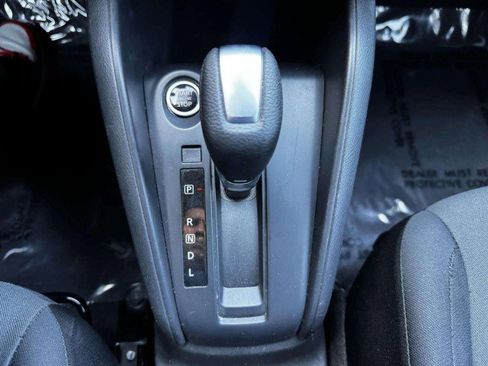 Used 2024 Nissan Kicks S image 30