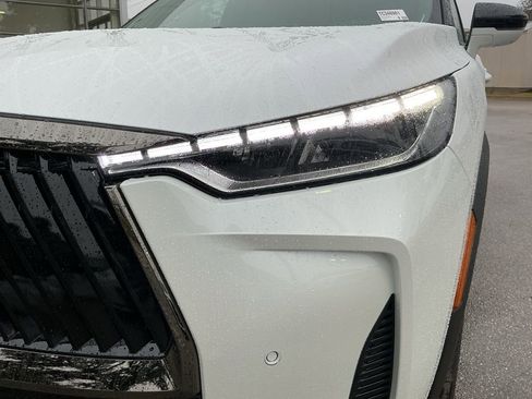 New 2026 INFINITI QX60 Autograph w/ Dark Cargo Package image 9