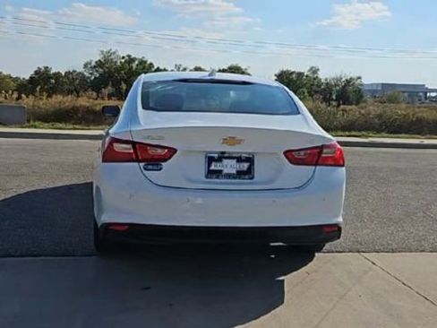 Used 2024 Chevrolet Malibu LT FWD image 7