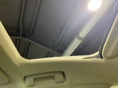 Used 2019 Lexus ES 350 FWD image 25