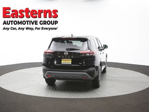 Used 2023 Nissan Rogue S AWD/4WD image 39