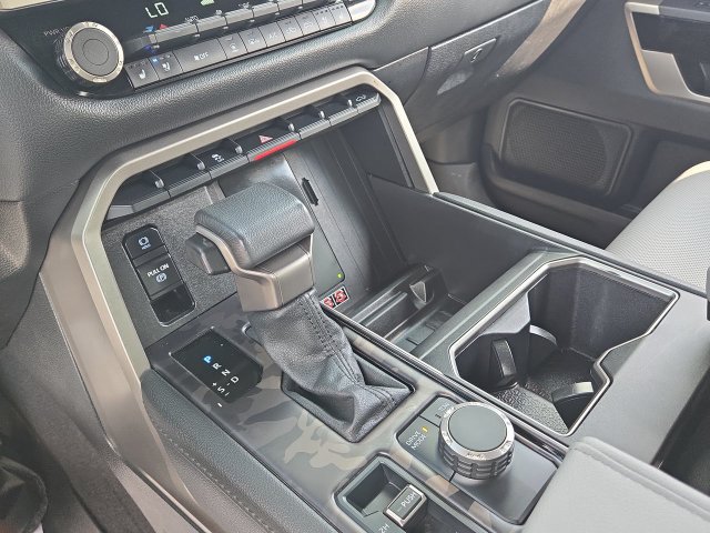 Used 2025 Toyota Tundra Limited w/ Power Package AWD/4WD image 19