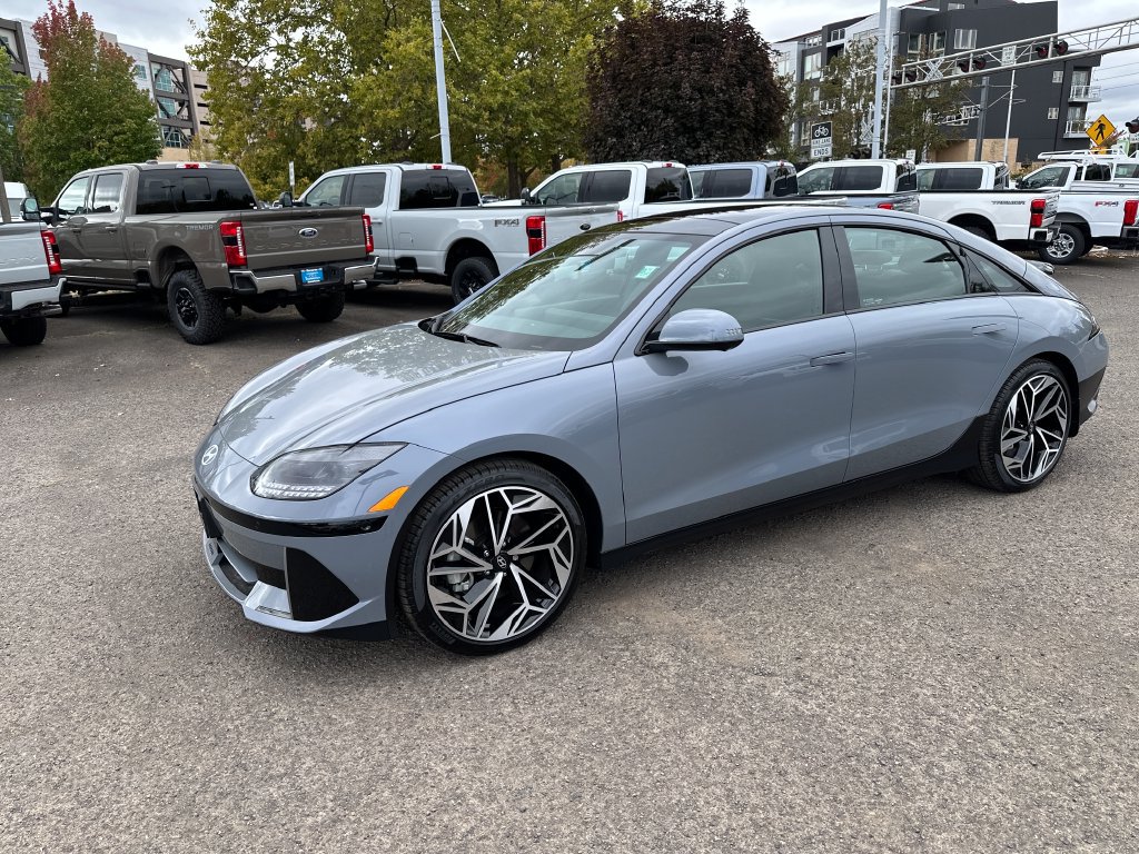 Certified 2023 Hyundai Ioniq 6 Limited RWD image 2