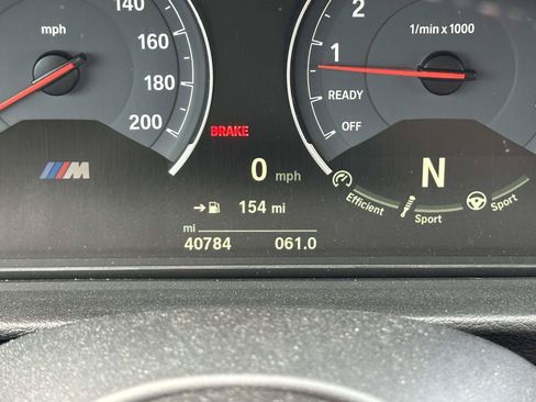 Used 2018 BMW M3 RWD image 24