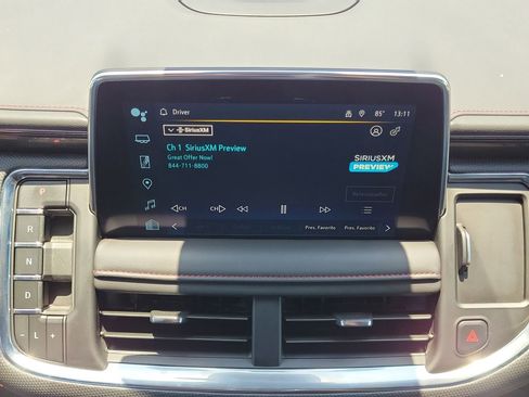 Used 2024 Chevrolet Suburban RST w/ Luxury Package RWD image 21