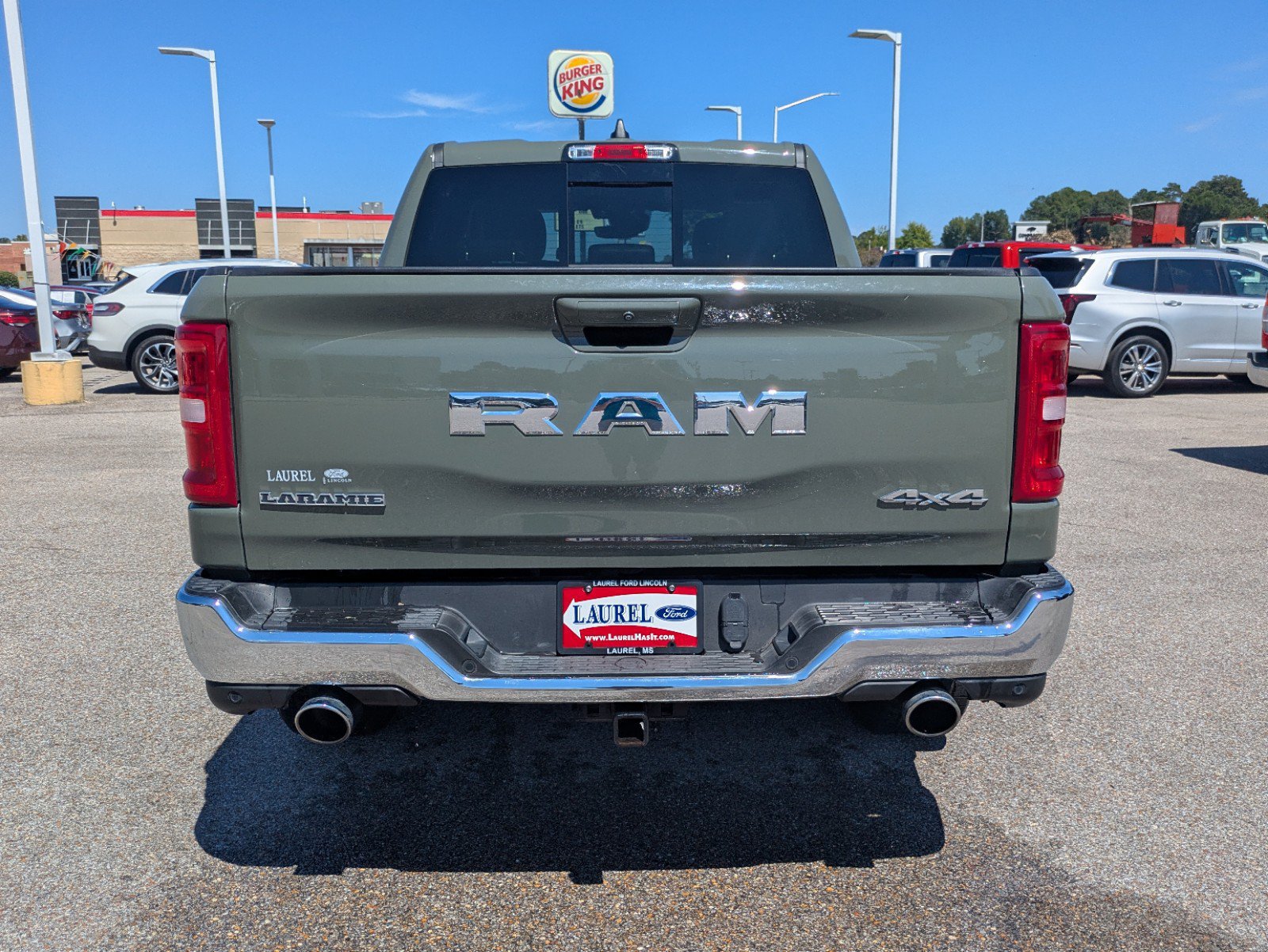 Used 2026 RAM 1500 Laramie AWD/4WD image 6