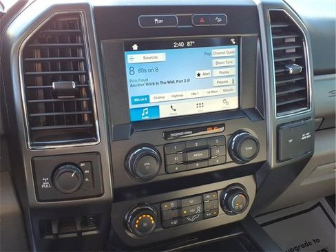 Used 2019 Ford F250 XLT w/ XLT Premium Package image 9