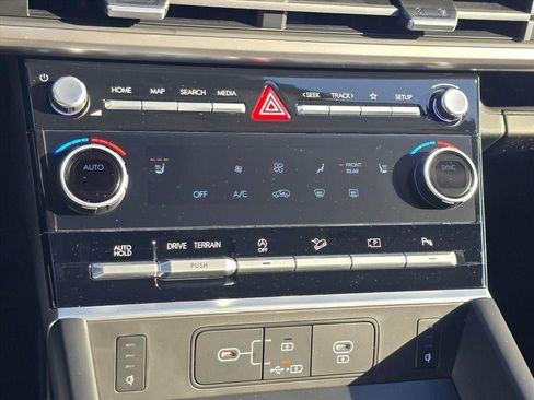 New 2026 Hyundai Santa Fe XRT image 17