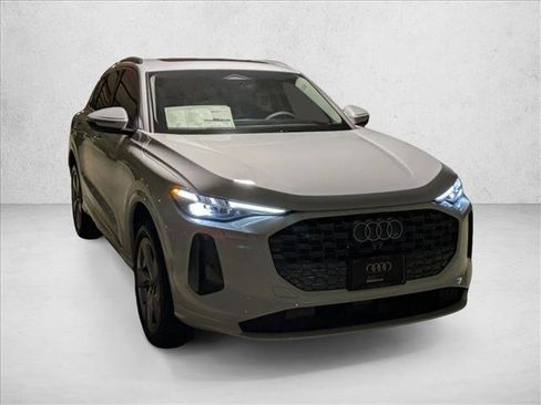 New 2025 Audi Q5 Premium Plus image 6