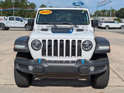 Used 2022 Jeep Wrangler Unlimited Rubicon 4xe w/ Cold Weather Group image 3