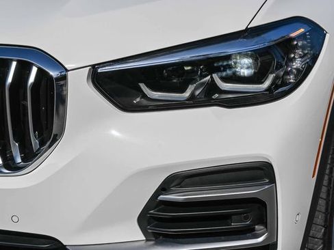 Used 2022 BMW X5 xDrive40i w/ Premium Package image 13