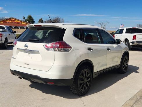Used 2016 Nissan Rogue S FWD image 6