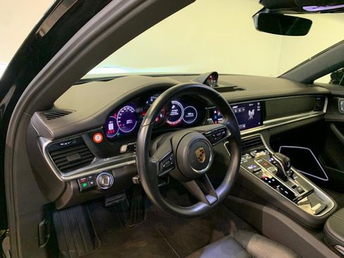 Used 2023 Porsche Panamera 4 Platinum Edition w/ Assistance Package image 8