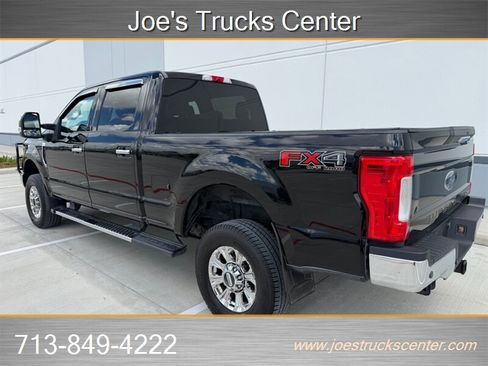 Used 2017 Ford F350 XLT w/ XLT Premium Package AWD/4WD image 43